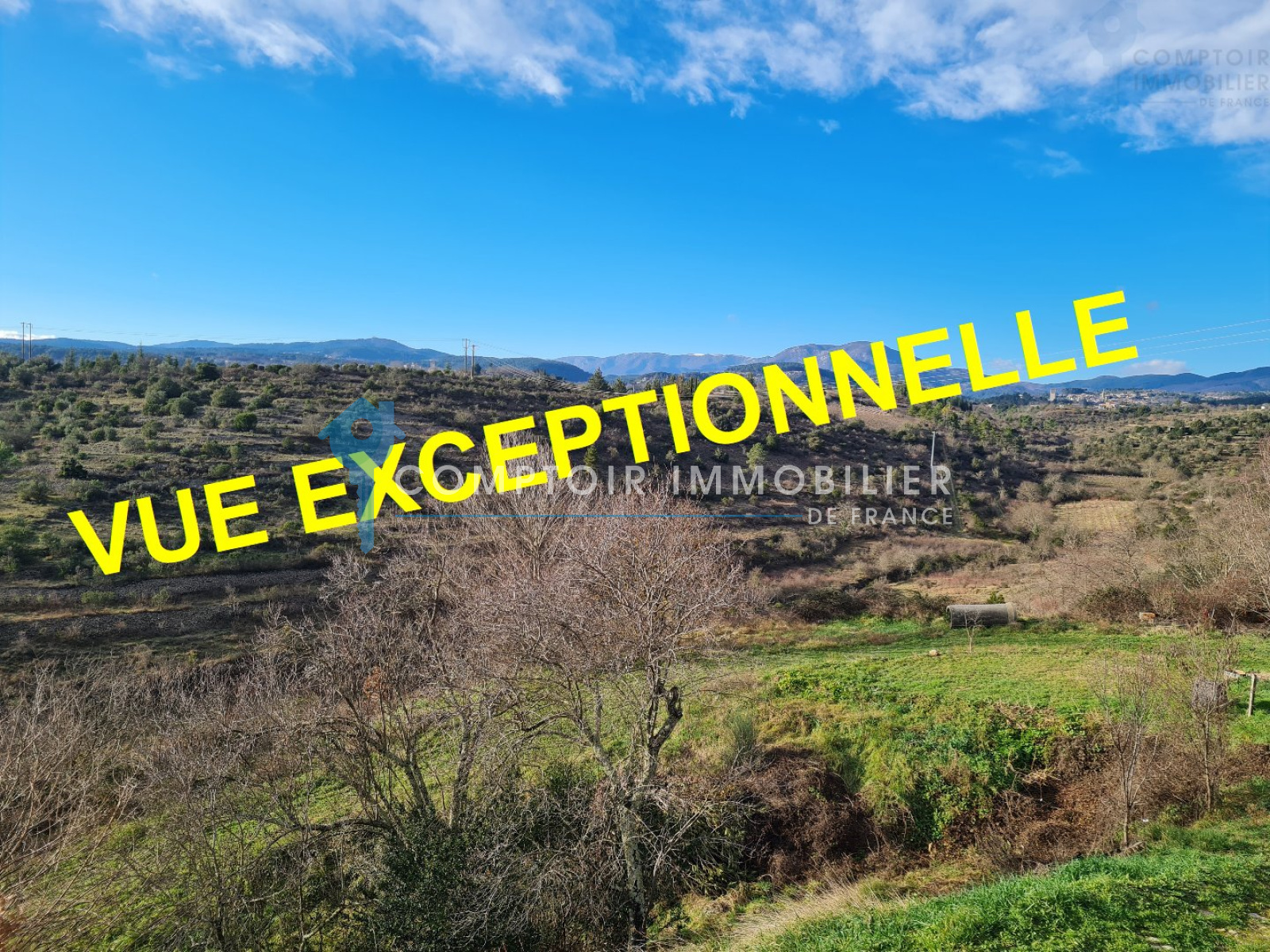 Vente DEPT ARDECHE (07) A VENDRE UZER maison 140 m² env. sur 1 hect