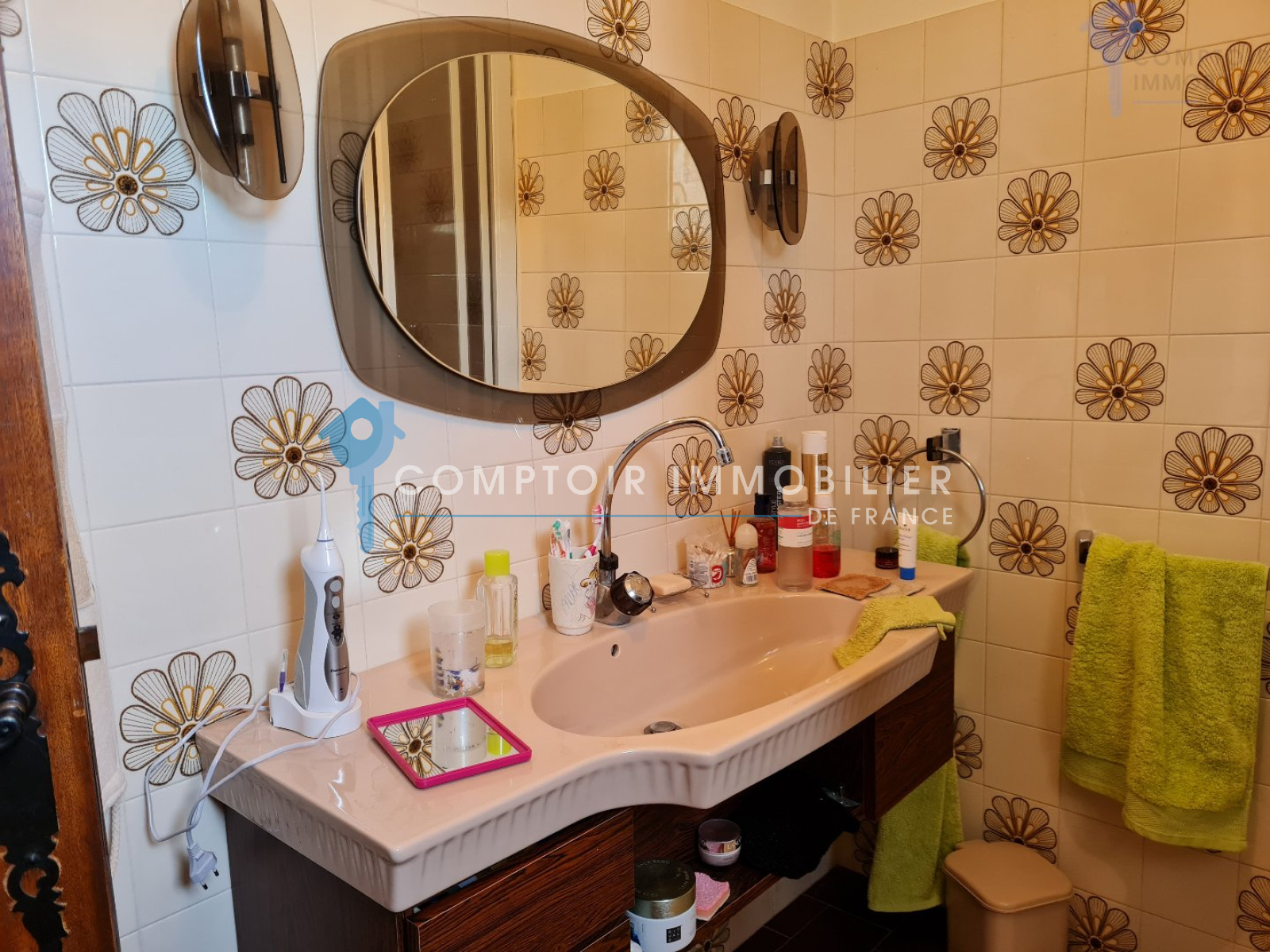 Vente DEPT ARDECHE (07) A VENDRE UZER maison 140 m² env. sur 1 hect