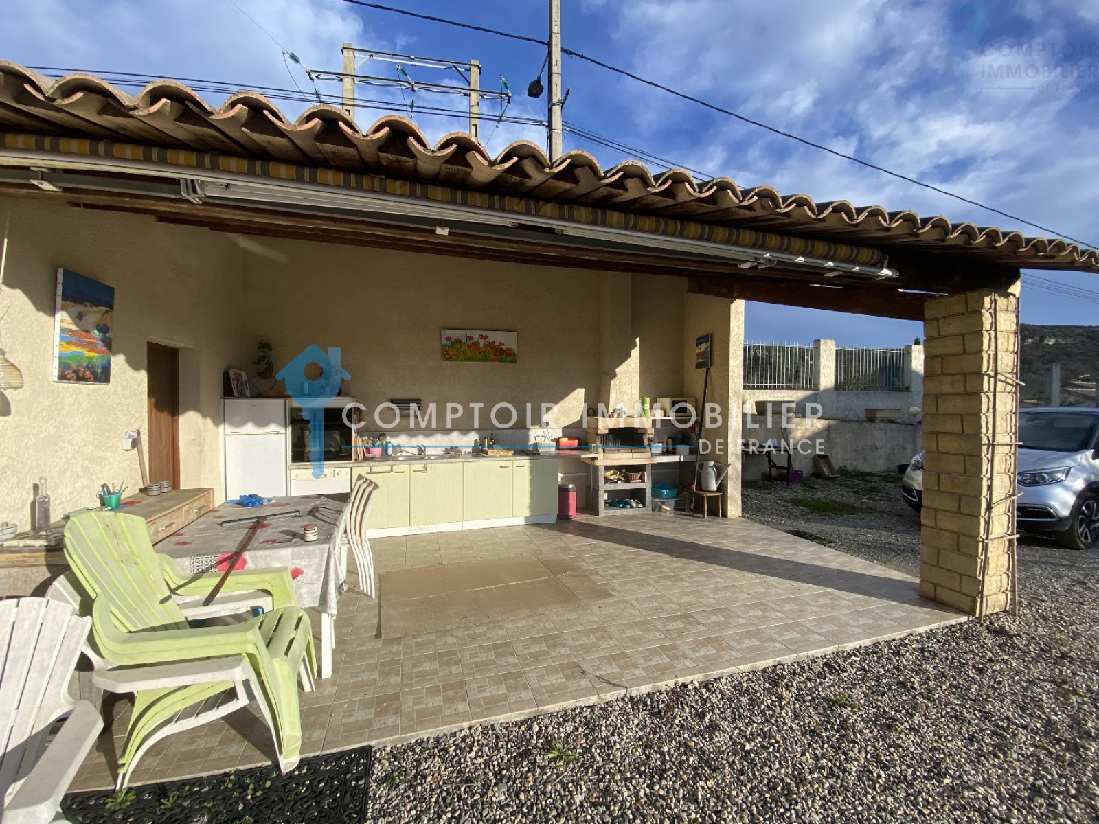 Vente DEPT ARDECHE (07) A VENDRE UZER maison 140 m² env. sur 1 hect